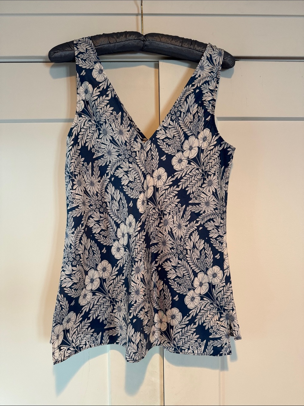 J.Crew x Abigail Borg Navy and White Floral V-Neck Silk Camisole